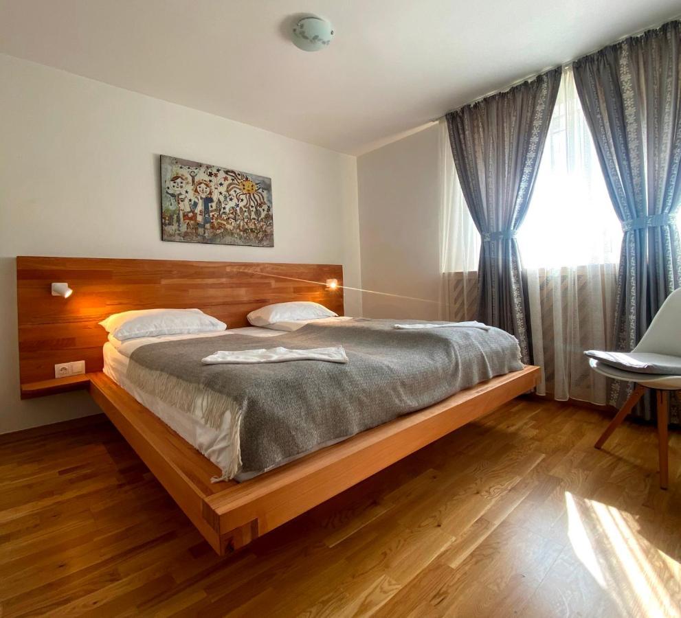 Csillag Panzio Hotell Lunca de Jos  Exteriör bild